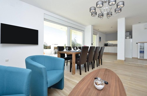 Kakma House | Lovely home in Kakma with WiFi