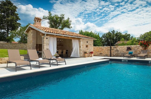 Kurili House | Lovely home in Kanfanar