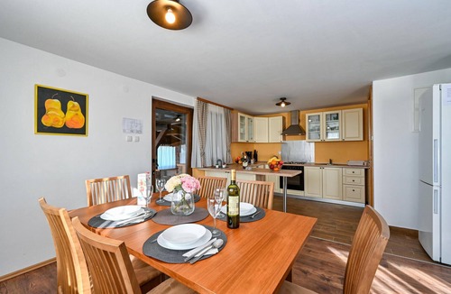 Bjelovar House | Lovely home in Kupinovac