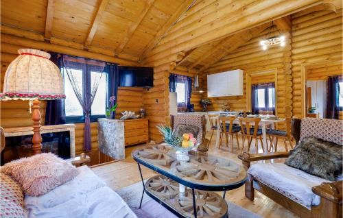 Petrinja House | Lovely Home In Petrinja With Sauna