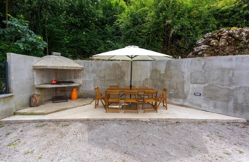 Sarsoni House | Lovely home in Rukavac