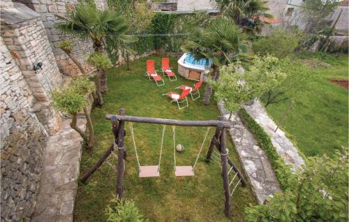 Cabrunici House | Lovely Home In Svetvincenat With Wifi