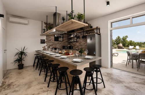 Poljica House | Lovely home in Zerava
