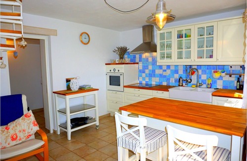 Piran House | Lovely House with View over Salt Pans