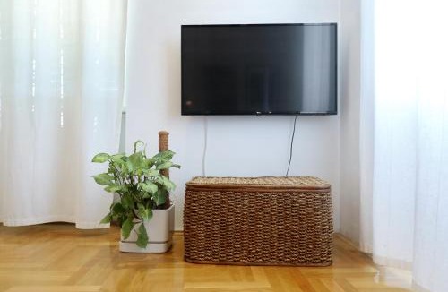 Plisac Apartment | Lovely Rita's Sibenik - cosy apartment in city center