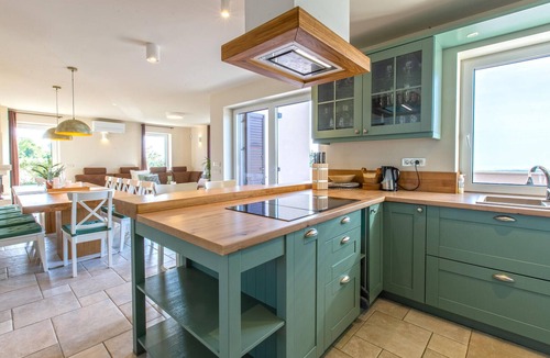 Gracisce House | Luksuzna Vila Gradin z bazenom