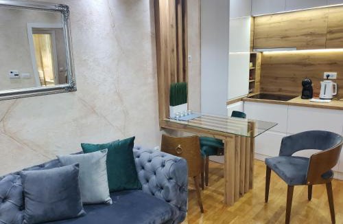 Kragujevac Apartment | Lux Apartman 33