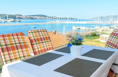 Trogir Apartment | Luxurious holiday apartment Style - EOS CROATIA