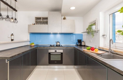 Gajana House | Luxurious home in Gajana