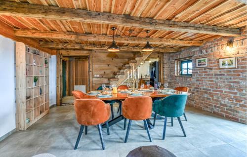 Varazdinske Toplice House | Luxurious Home In Lestakovec With Sauna