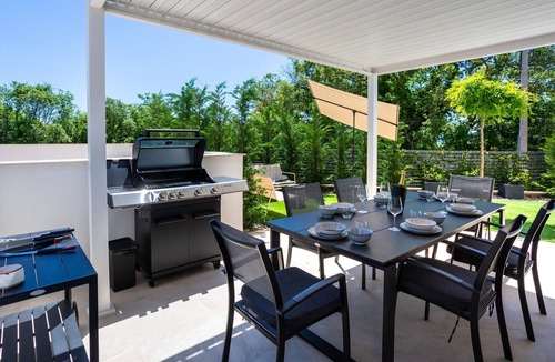 Linardici House | Luxurious home in Linardici