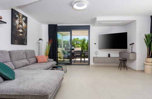 Linardici House | Luxurious home in Linardici