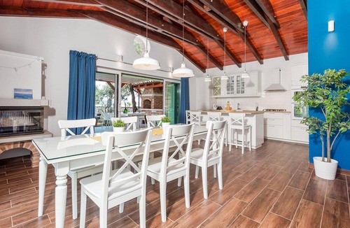 Nerezine House | Luxurious home in Nerezine with WiFi