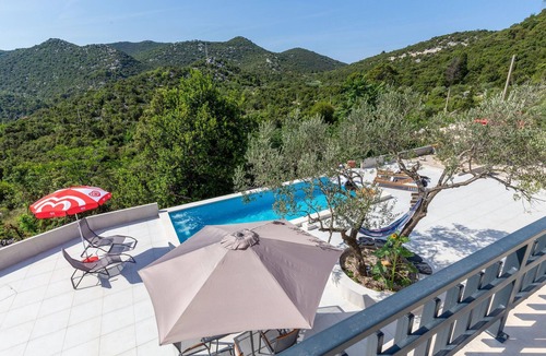 Bacina House | Luxurious home in Ploce