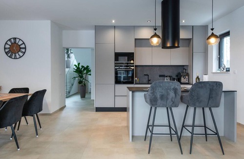 Rebici House | Luxurious home in Rebici