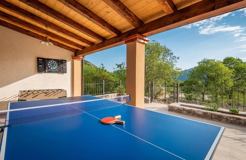 Vid House | Luxurious home in Vid with private swimming pool, can be inside or outside