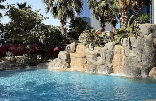 Business Bay Apartment | Luxury 2BR at Paramount Tower - Business Bay - Pool & Dubai Frame Views