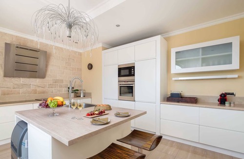 Trsteno Villa | Luxury 6-BR villa for 12, with heated pool, close to the sea