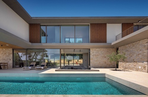 Kircija Villa | Luxury 6BR Spa Villa with Heated Infinity Pool