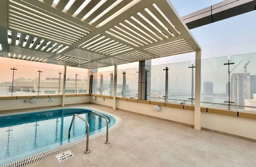 Al Zahiyah Apartment | Luxury Apartment At Palette Al Zahiyah Tower Near Abu Dhabi Mall With Pool And Gym