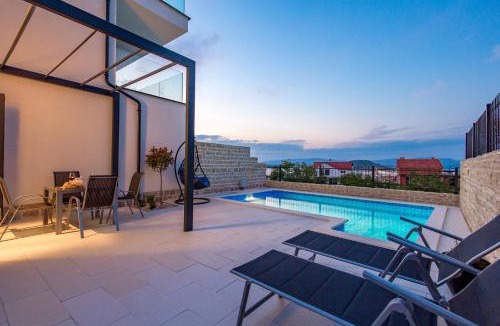 Susica Apartment | Luxury Apartment Joo & Joo