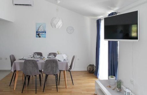 Simuni Apartment | LUXURY APARTMENT LAVANDA