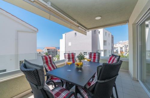 Ratac Apartment | Luxury Apartment Purple Summer Sea view