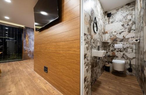 Ivanic-Grad Apartment | Luxury apartments Villa Wood with spa and heated pool NEW
