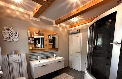 Ivancna Gorica Villa | Luxury house Braspen near Ljubljana
