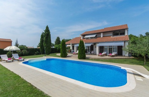 Porec Villa | Luxury Romantic Villa Rosa with Pool