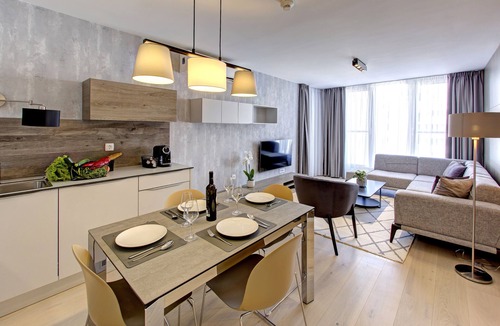 Montovjerna Apartment | Luxury Two Bedroom Executive Apartment