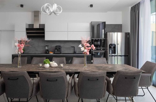 Kastela Villa | Luxury Villa Anchor with Heated Pool