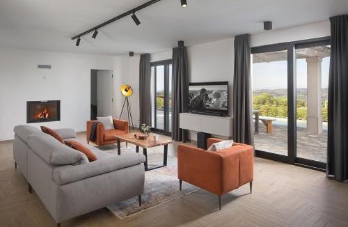 Vranje Selo Villa | Luxury villa Arman with whirlpool in Visinada