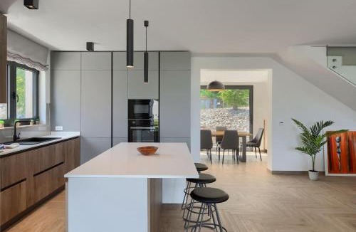 Vranje Selo Villa | Luxury villa Arman with whirlpool in Visinada