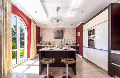 Trsteno Villa | Luxury Villa/Beautiful view/Serenity/Game of Thrones Gardens