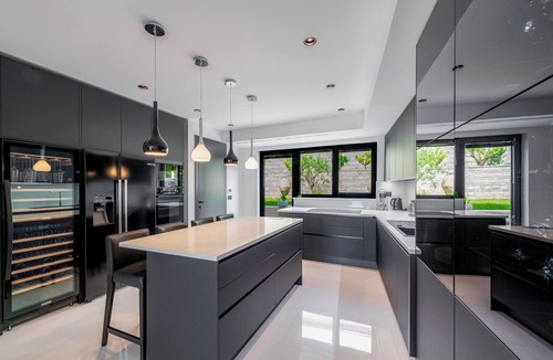 Zupa dubrovacka Villa | Luxury Villa Black Cube with heating pool