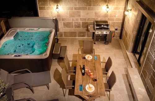 Hvar Old Town Villa | Luxury Villa Castello Hvar with jacuzzi in center of Hvar on the Hvar island