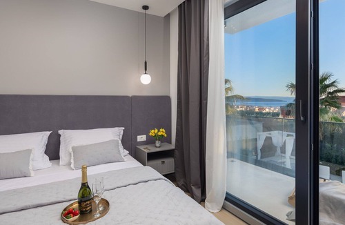 Kastel Stari Villa | Luxury Villa Esperanza with Pool