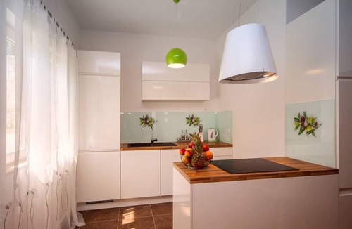 Stanici Villa | Luxury Villa Jasmina with heated pool by the sea!