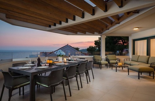 Milna (Brac) Villa | Luxury villa Leisure Seaside Brac with private pool