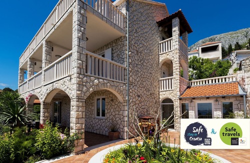 Zupa dubrovacka Villa | Luxury Villa near Dubrovnik for up to 10 guests with swimming- and whirlpool