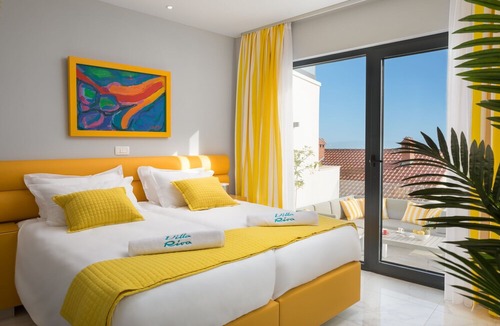 Okrug Gornji Villa | Luxury Villa Riva with Infinity Pool
