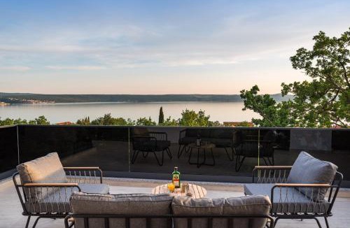 Maslenica Villa | Luxury Villa Royal Hill with 34 m2 pool