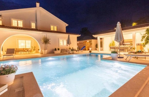 Imotski Villa | Luxury villa Speranza with heated saltwater pool