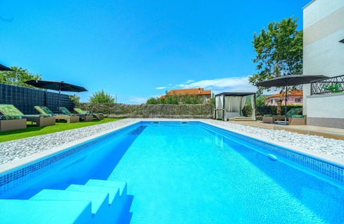 Dicmo House | Luxury villa with a swimming pool Dicmo, Zagora (K-23249)