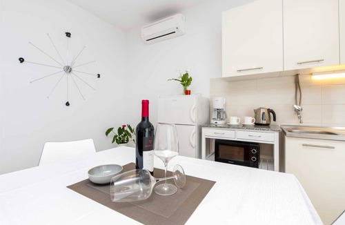 Rovinj Apartment | MAGNOLIA One-Bedroom Apartment