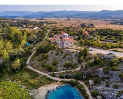 Vrlika Bed & Breakfast | Mare