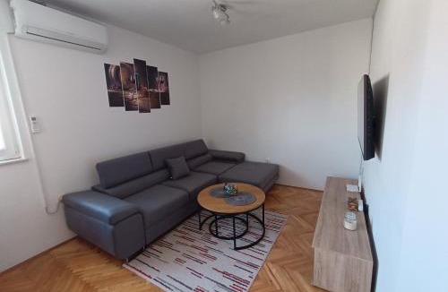 Kastel Stafilic Apartment | Margareta's Apartment