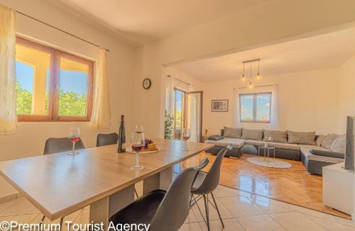 Novigrad Apartment | Marija