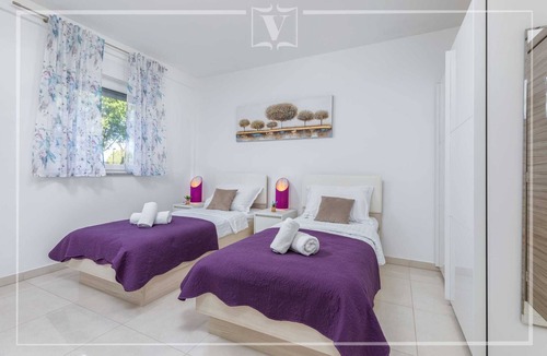 Pula Apartment | Marine Lux F